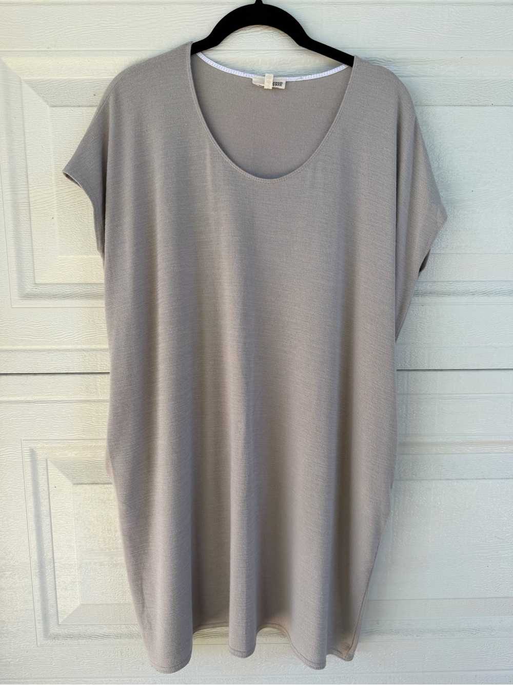 Wilfred Free Relaxed Scoop Neck Tunic Tee - Light Taupe - Very oversized